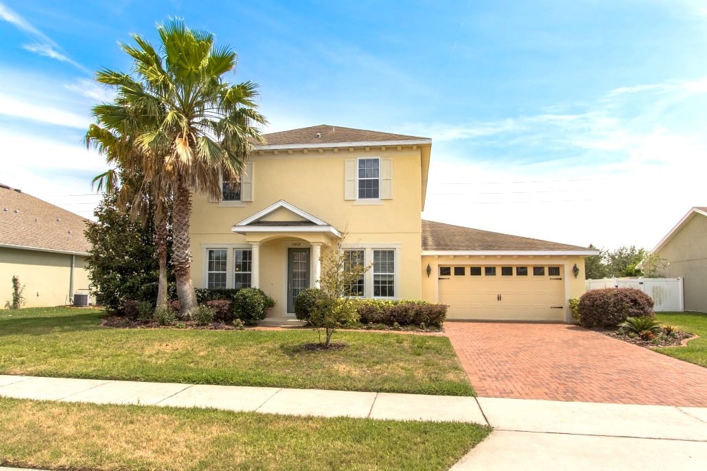3 Homes for Sale in Clermont & Winter Garden, FL Lakefront, Luxury & More